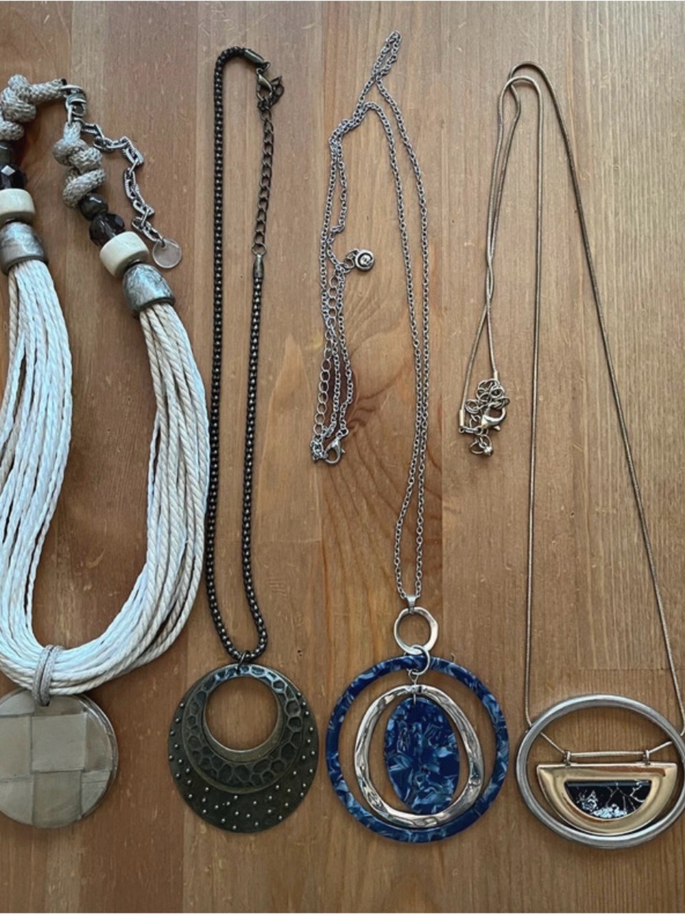 Necklace bundle lot of 4 women's jewelry summer vacation casual party